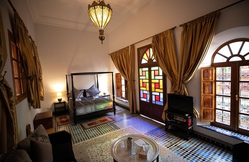 Layoun Bed & Breakfast | Riad Authentic Palace & Spa - Bassatine