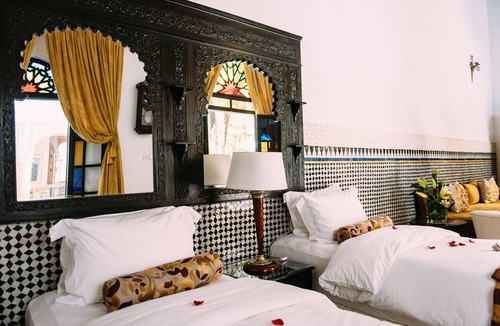 Ain Azlitan House | Riad Maison Bleue And Spa