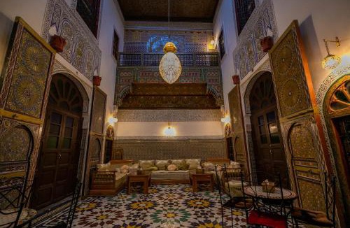 Zekkak Er Roumane House | Riad Qamar Fez