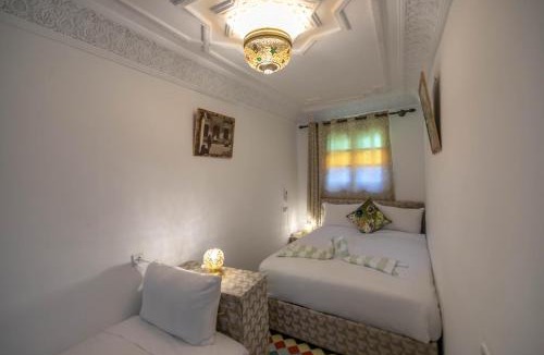 Zekkak Er Roumane House | Riad Zara Fez
