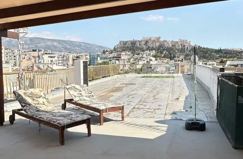 Monastiraki Apartment | ROOFTOP IN PSYRRI- 360 Athens View