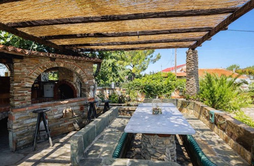 Nea Tenedhos Apartment | Saltos Apartment 1 - Serene Pool & Garden Escape