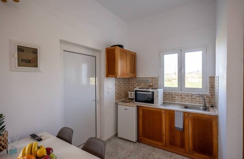 Malia House | Sandy Steps Beach Front Suite for 3