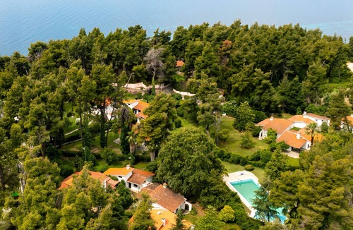 Sane Villa | Sani Pool Beach Villa - Private Garden & Swimming Pool