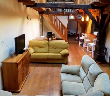 Asteasu Villa | Saskarate