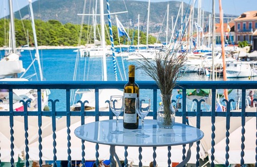Fiskardo House | Sea Front Fiscardo Rooms