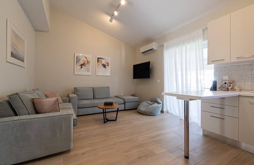 Pefkochori Apartment | Sea Whisper by RentalsPro - Pefkohori Halkidiki