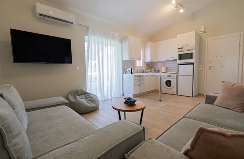Pefkochori Apartment | Sea Whisper by RentalsPro - Pefkohori Halkidiki