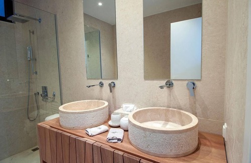 Kounelion Villa | Seafront Private Villa with a heated pool