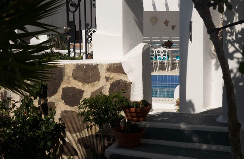 Fira Villa | Seahorse Residence and wedding venue : If you seek only the best !