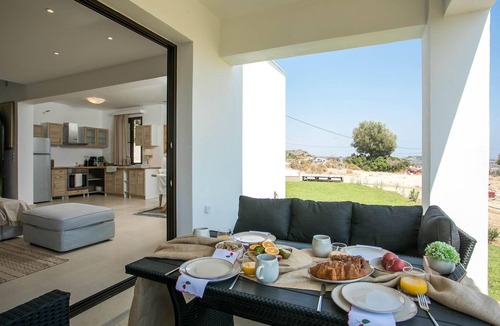 Koskinou Villa | Secluded Villa with Panoramic Sea View