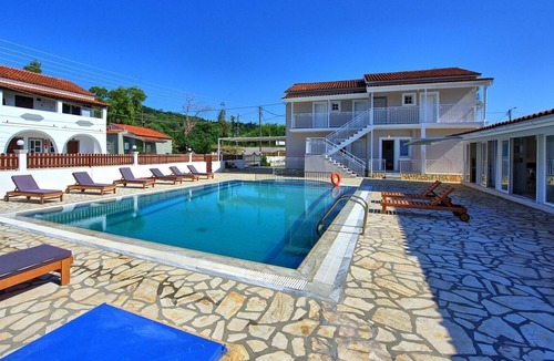 Sidari Villa | Sidari Beach Villa - Holiday Villa Rental with private swimming pool on Corfu Island, Greece