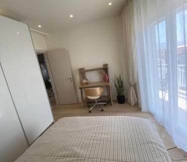 Peristeri Apartment | Sky5 Apartment