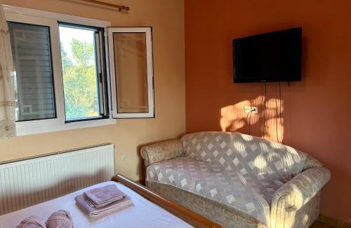 Marantochori House | Sofias Room