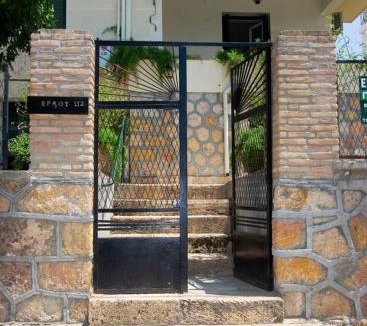 Loutra Edipsou House | SOILE GEORGIA-HOUSE