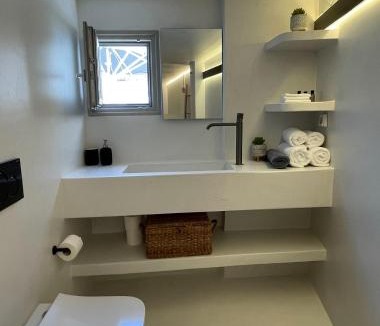 Episkopi Gonias House | Solo Sole Suites Santorini