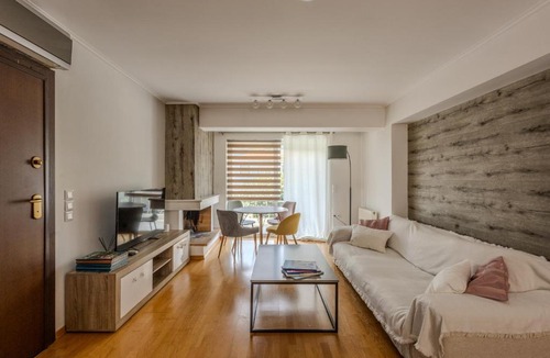Glyfada Apartment | South Luxury Suite 98