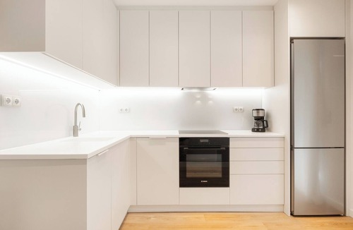 Kalamaria Apartment | Spacious apartmet in Kalamaria, ideal for families. Located close to the sea.