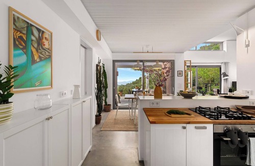 Pefki House | Spacious self-contained accommodation at the foothills of mount Taygetus