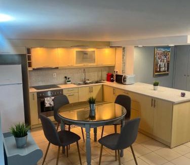 Markopoulo Mesogaias Apartment | Spacious Studio Near Athens Airport and beach at Porto Rafti