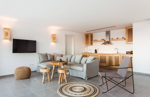 Kalafatis Villa | Splendid Mykonos Villa | Villa Elara | 4 Bedrooms | Private Pool
