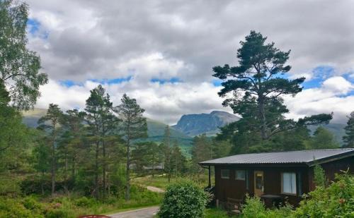 Torlundy Ski Chalet | Star Lodges