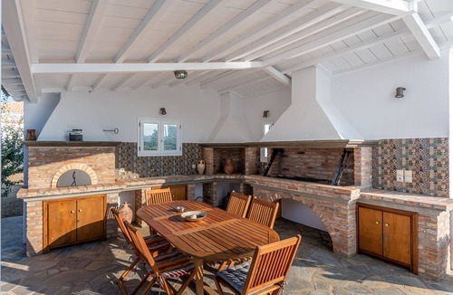 Skopelos Town Villa | Stargaze Villas - Phoenix