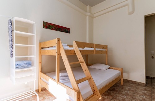 Tinos Town House | Studio Apartment 'En Tino Basement 5' with Private Terrace, Wi-Fi and Air Conditioning