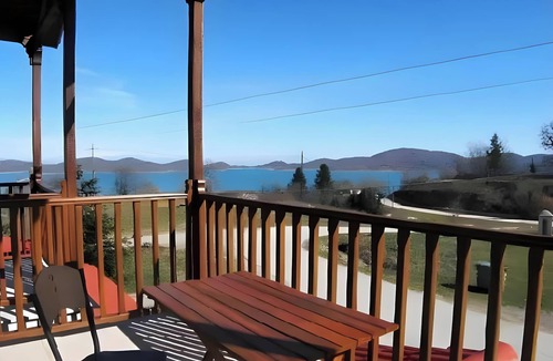 Lake Plastiras Apartment | Studio Apartment 'Hotel Antigoni Triple Room 13' with Lake View, Wi-Fi and Air Conditioning