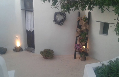 Emporio House | stunning windmill villa