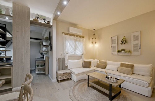 Pangrati Apartment | Stylish Apartment at Pagrati