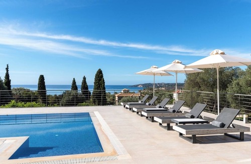 Lourdata Villa | Stylish Contemporary Villa with Sea Views near Trapezaki and Beaches