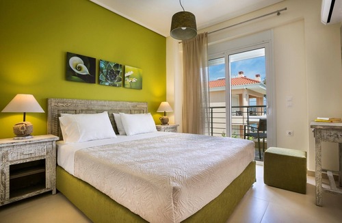 Karavomylos Apartment | Suite Leyland - Meliti