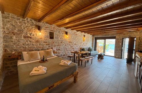East Mani House | Suite of Villa Lagkadaki