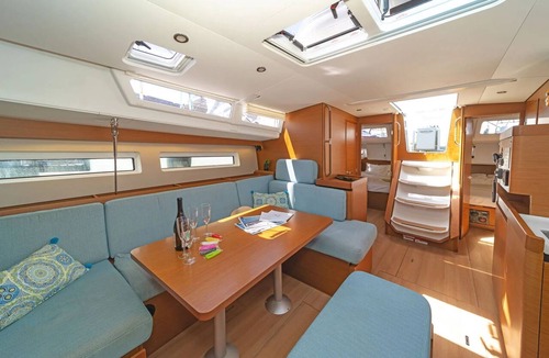 Perigiali Boat Rental | Sun-soaked Sailing Adventure in the Ionian Islands