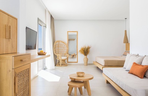 Plaka Hotel | Sundunes Hotel Naxos