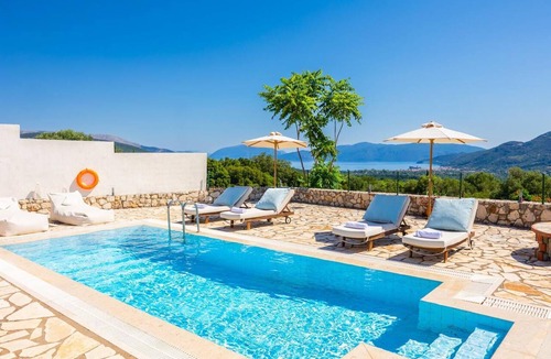 Chaliotata Villa | Sunrise Villa - Three Bedroom Villa, Sleeps 5