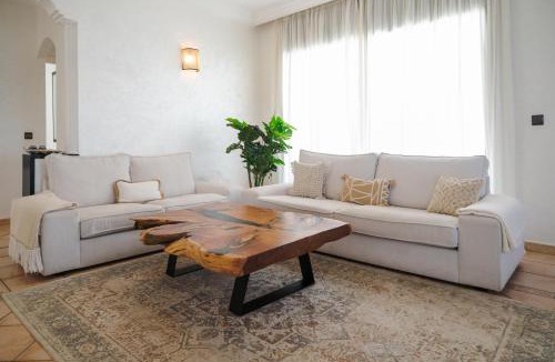 Harhoura Apartment | Sunset escape by the sea