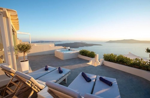 Firostefani Villa | Sunset View Villa Santorini - 3 Bedroom Villa & Private Jacuzzi
