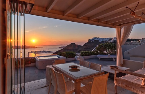 Firostefani Villa | Sunset View Villa Santorini - 3 Bedroom Villa & Private Jacuzzi