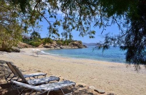 Karystos House | Svolis Beachhouse - Villa Set in a Beautiful Bay