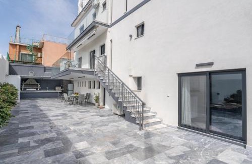 Pesada Apartment | The Grand Stallion Apartment