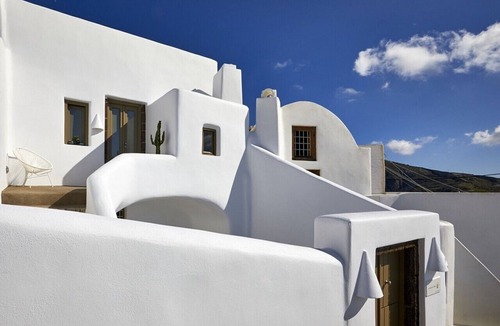 Santorini Villa | The Small Architect's House