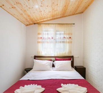 Agios Nikolaos Apartment | The Woodnest