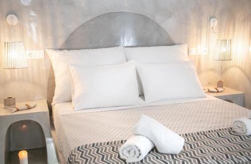 Oia House | Thetis Cave Houses