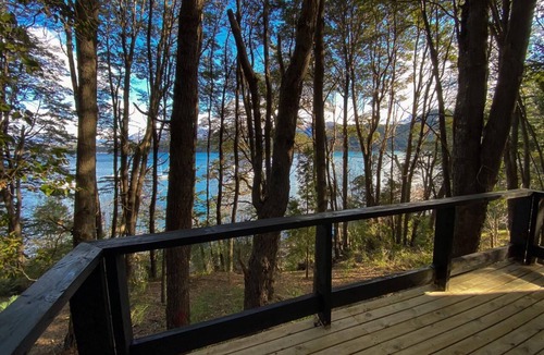 Peninsula San Pedro Cabin | Tiny house meters away from lake nahuel huapi. Access to the beach from the house.
