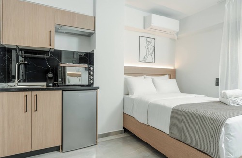 Vardaris Apartment | Tower 15 | Standard Studio 401