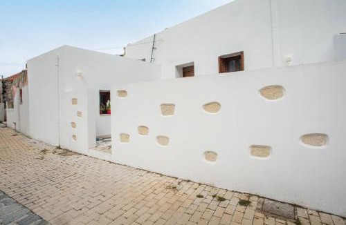 Kalithies House | Traditional Loft Casa Di Vini