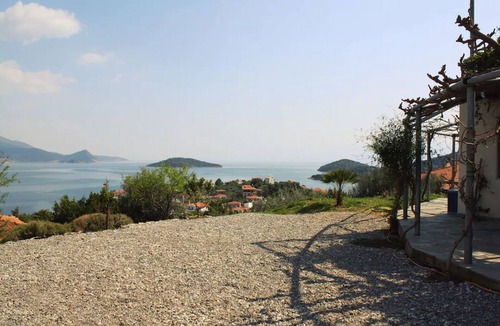 Dorida Villa | Trizonia House - Abgelegene Villa mit Meeresblick & priv. Pool