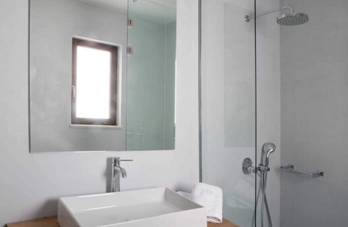 Daratsos Apartment | Two Bedroom Apartment Garden View Ground Floor